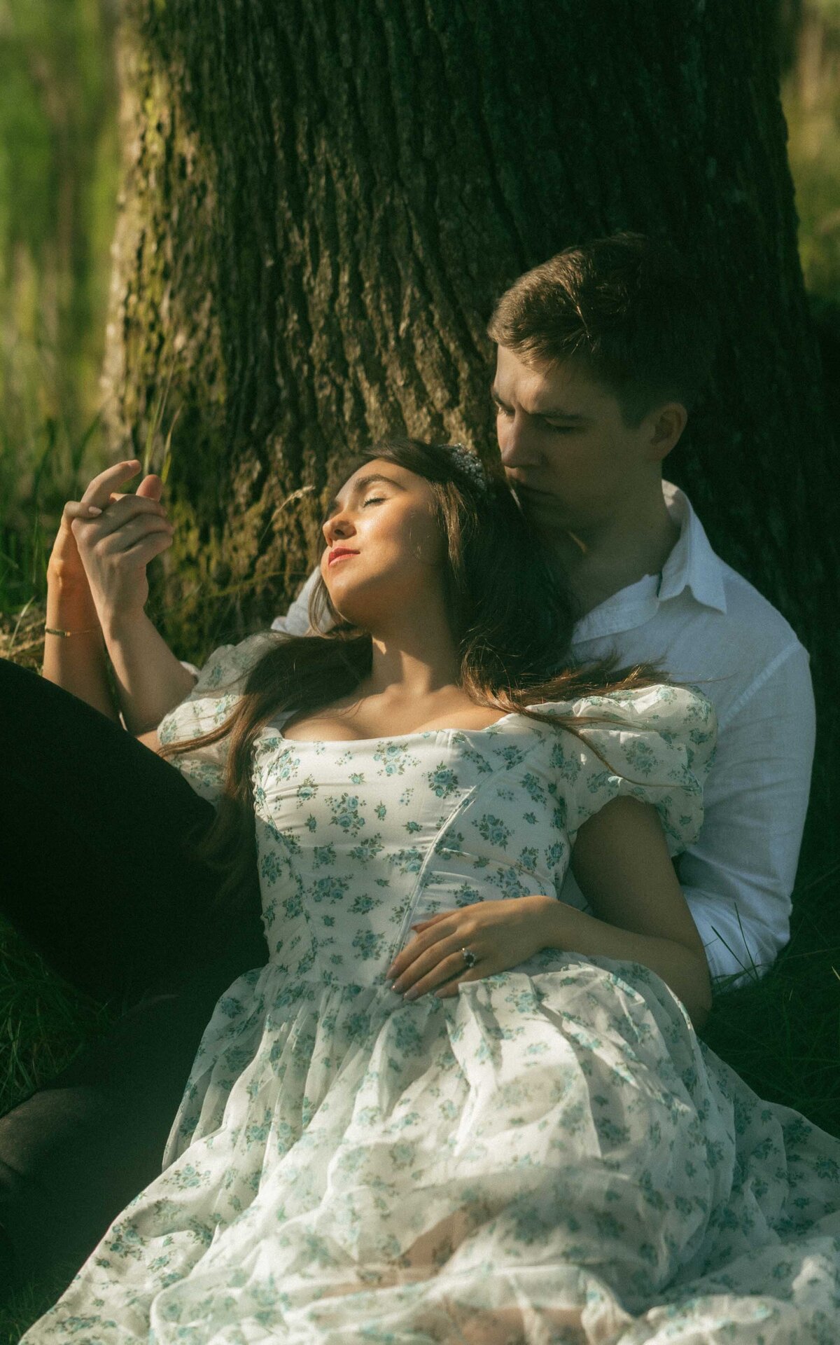 CouplePhotoshoot-TheSwiechs-TheBearCabinScotland-15