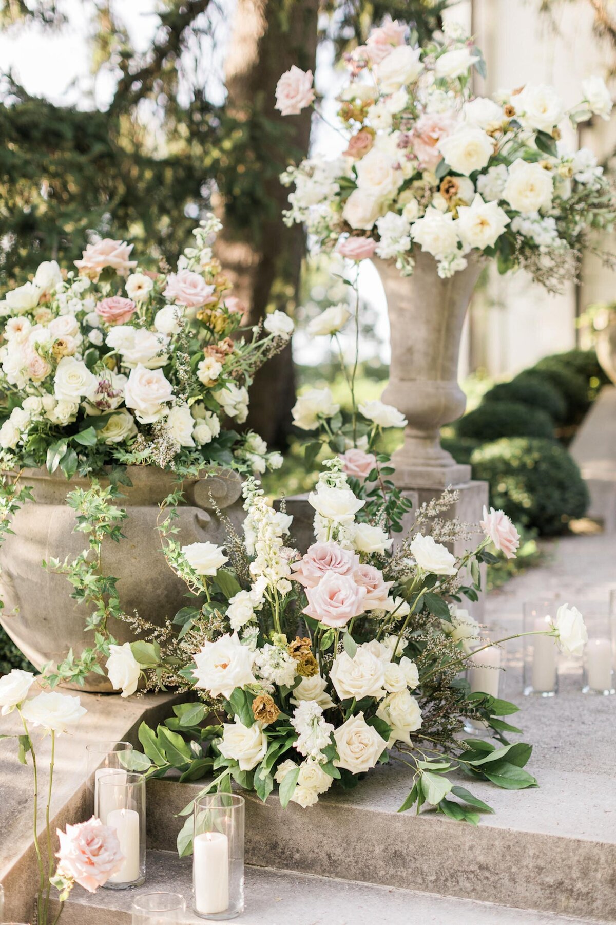 stunning-florals-wedding-estate-2