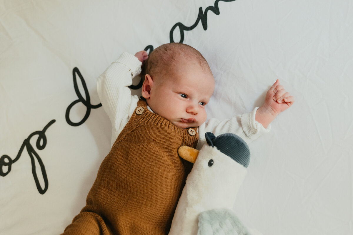 Newborn fotoshoot aan huis - Simone Moret fotografie (3)