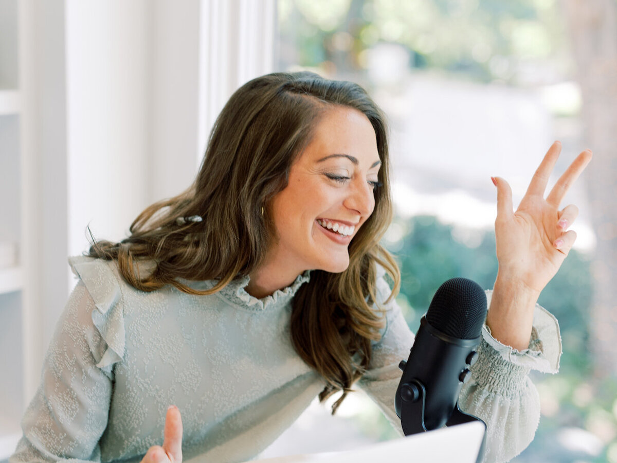 Showit-Podcasting-Template-Podcast-11