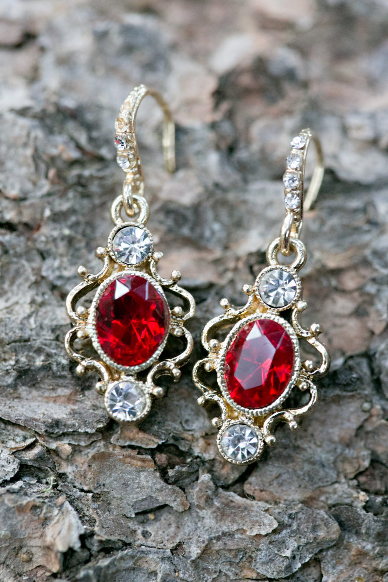 Vintage replica wedding earrings with ruby and diamond like stones