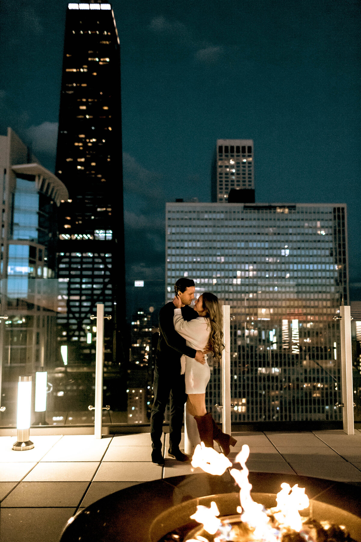 Northerly-Island-Chicago-Engagement-Session-2
