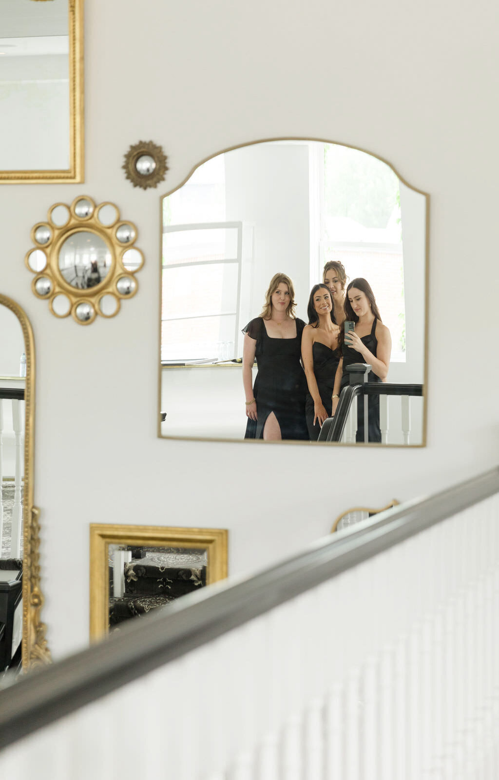 Luxury Bride's portrait at Maison principale | Editorial wedding photographer