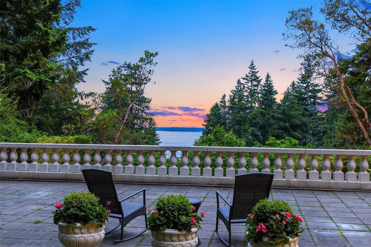 8Tami Luger Real Estate | Seattle