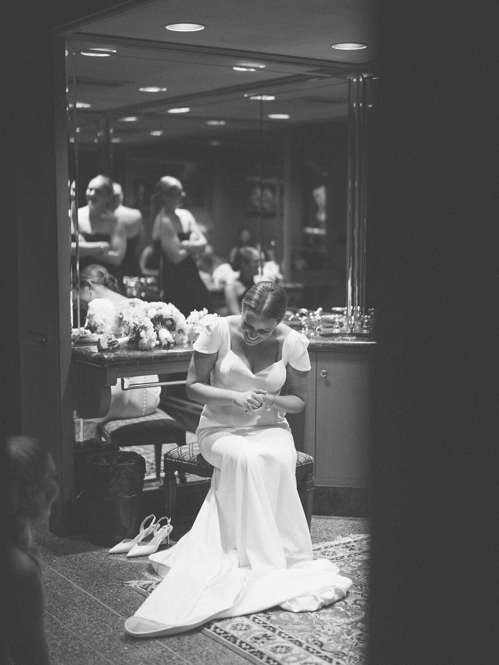 Ellen-Ashton-photography-Dallas-Wedding-Photographer-Adolphus-hotel-wedding47
