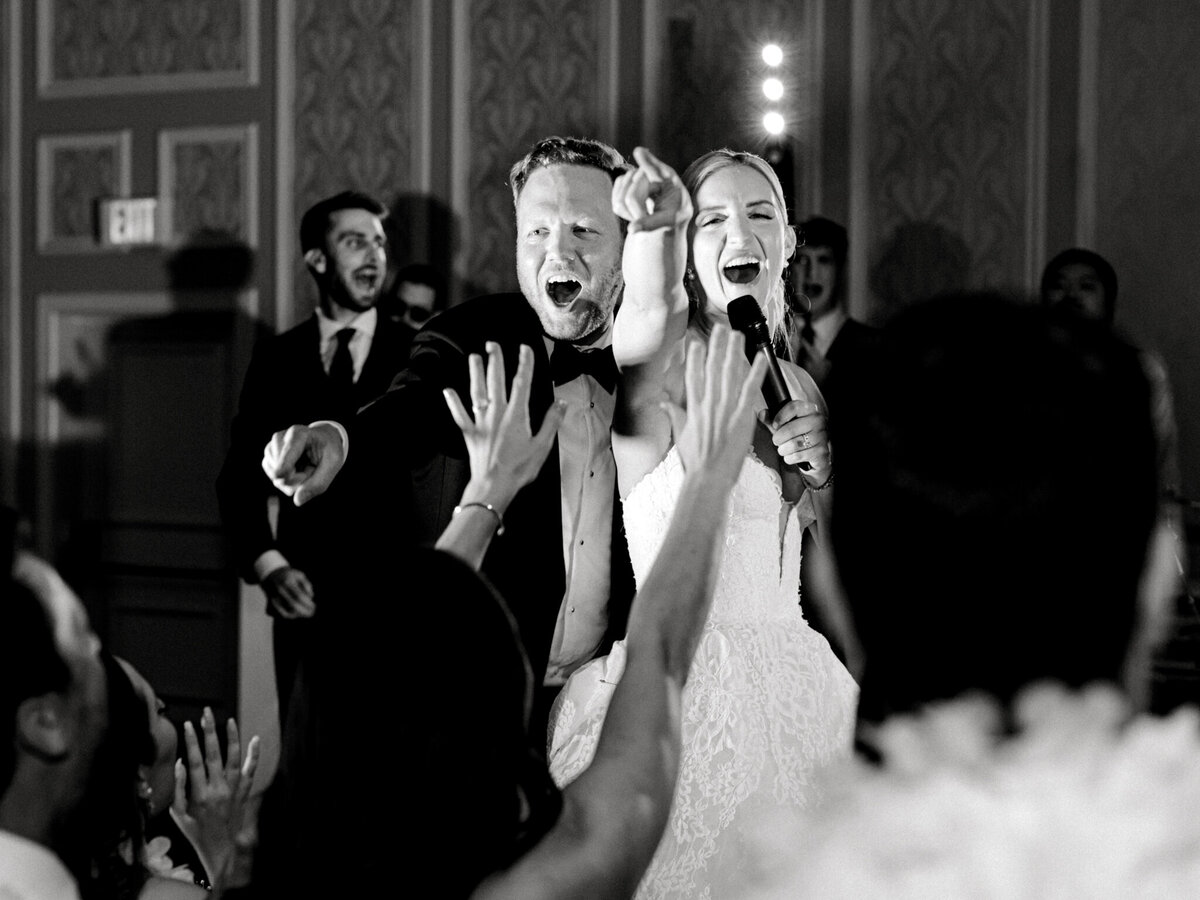 Katelyn & Kyle's Wedding at the Adolphus Hotel | Dallas Wedding Photographer | Sami Kathryn Photography-346