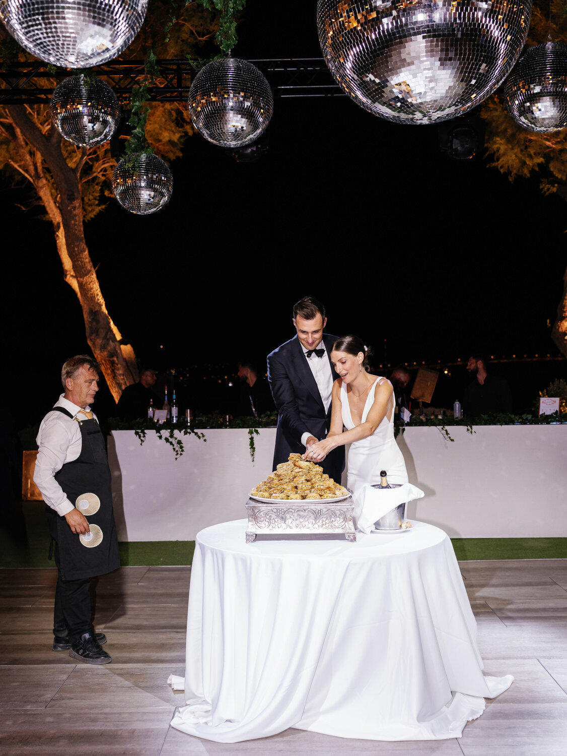 Island-Art-And-Taste-Athens-Riviera-Wedding-201