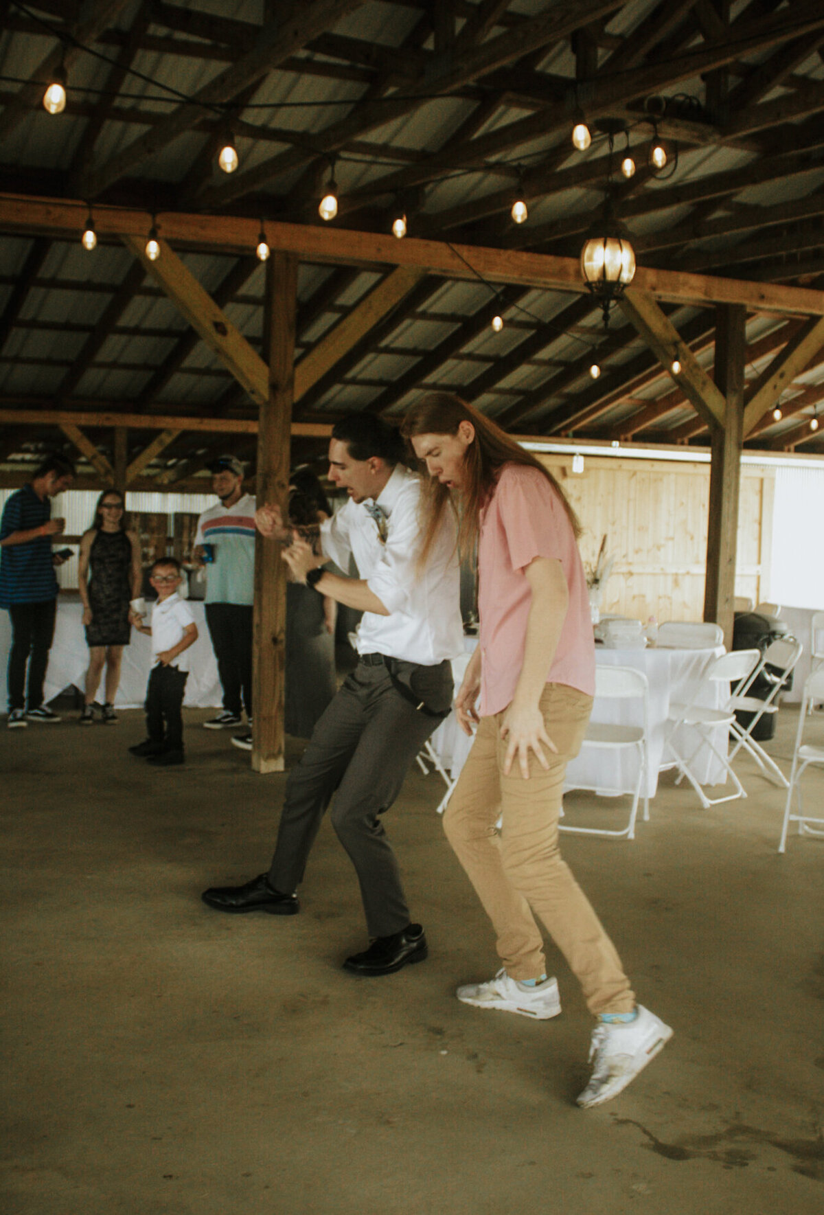 Emotive Nashville wedding photographer