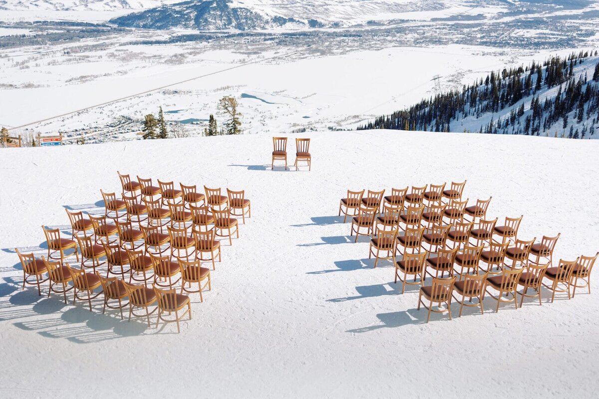 Rendezvous-Lodge-Winter-Wedding-Jackson-Hole-Film-Wedding-Photographer-Blair-Worthington-Photography-12