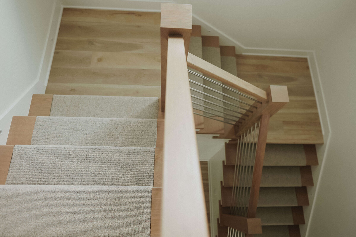 1320-Stairs-Polk-City-Central-Iowa-Custom-Home-JRL-Builders-3F1A4835