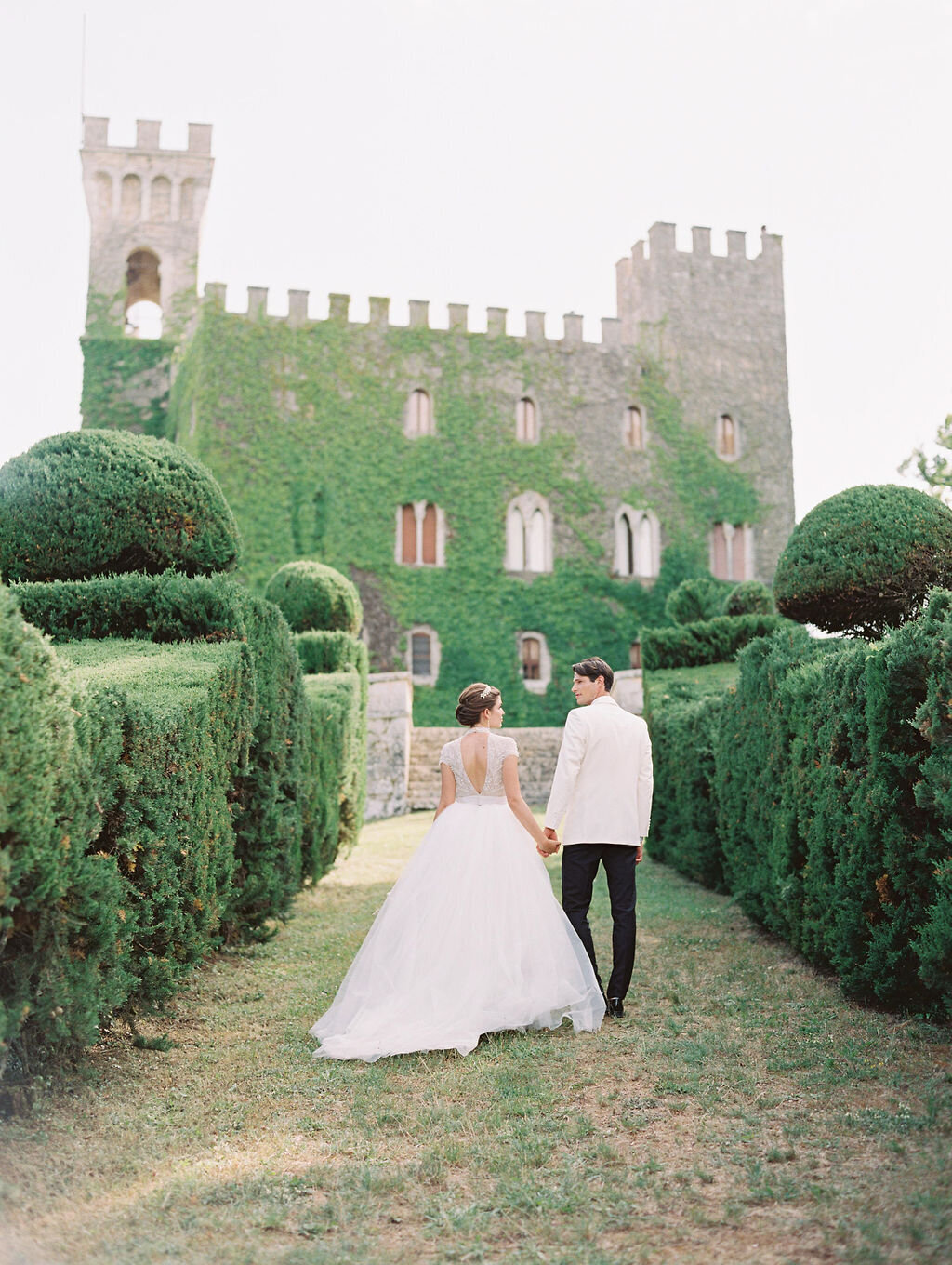 Trine_Juel_hair_and_makeupartist_wedding_Italy_Castello_Di_CelsaQuicksallPhotography_CastelloDiCelsa0373