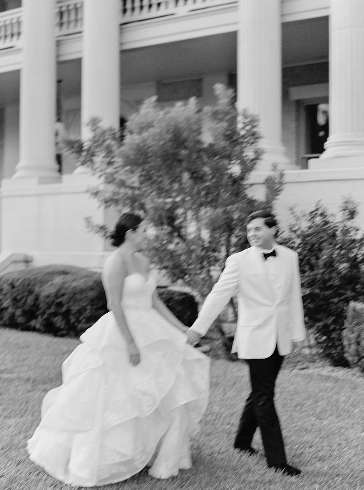 CarmenBryce-WeddingCollection-featherandtwine-1291-Colorful-Film-Austin-WeddingPhotographer-RuétPhoto-