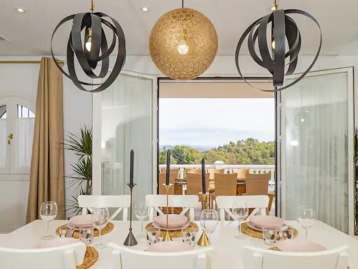 Villa Kitchen 2