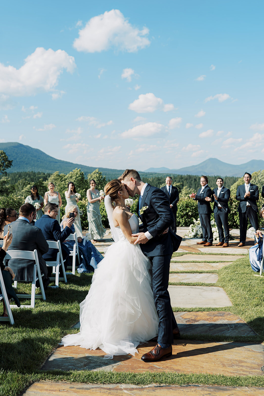 shenandoah-valley-virginia-luxury-wedding-venue-the-seclusion0