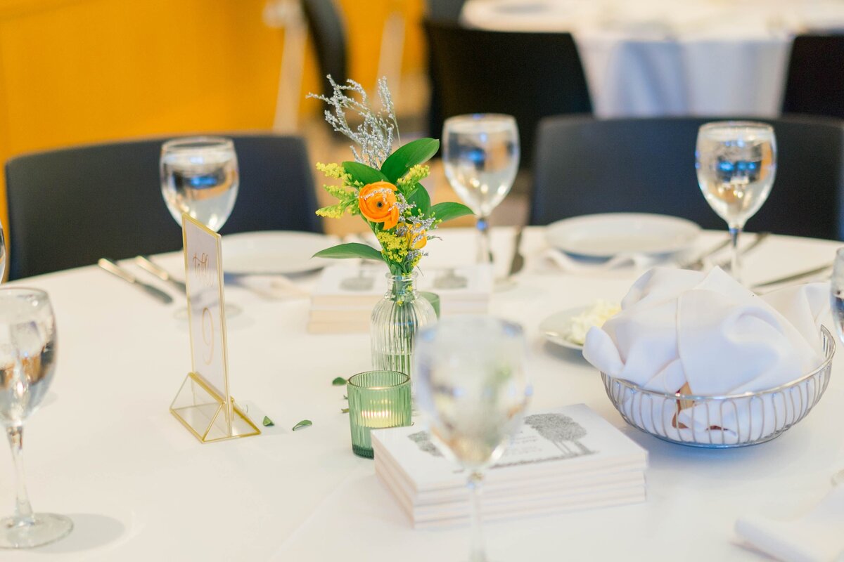 Eliana-Melmed-Photography-Chicago-LosAngeles-Jewish-WeddingPhotography-ShulaNoah-Details-00019