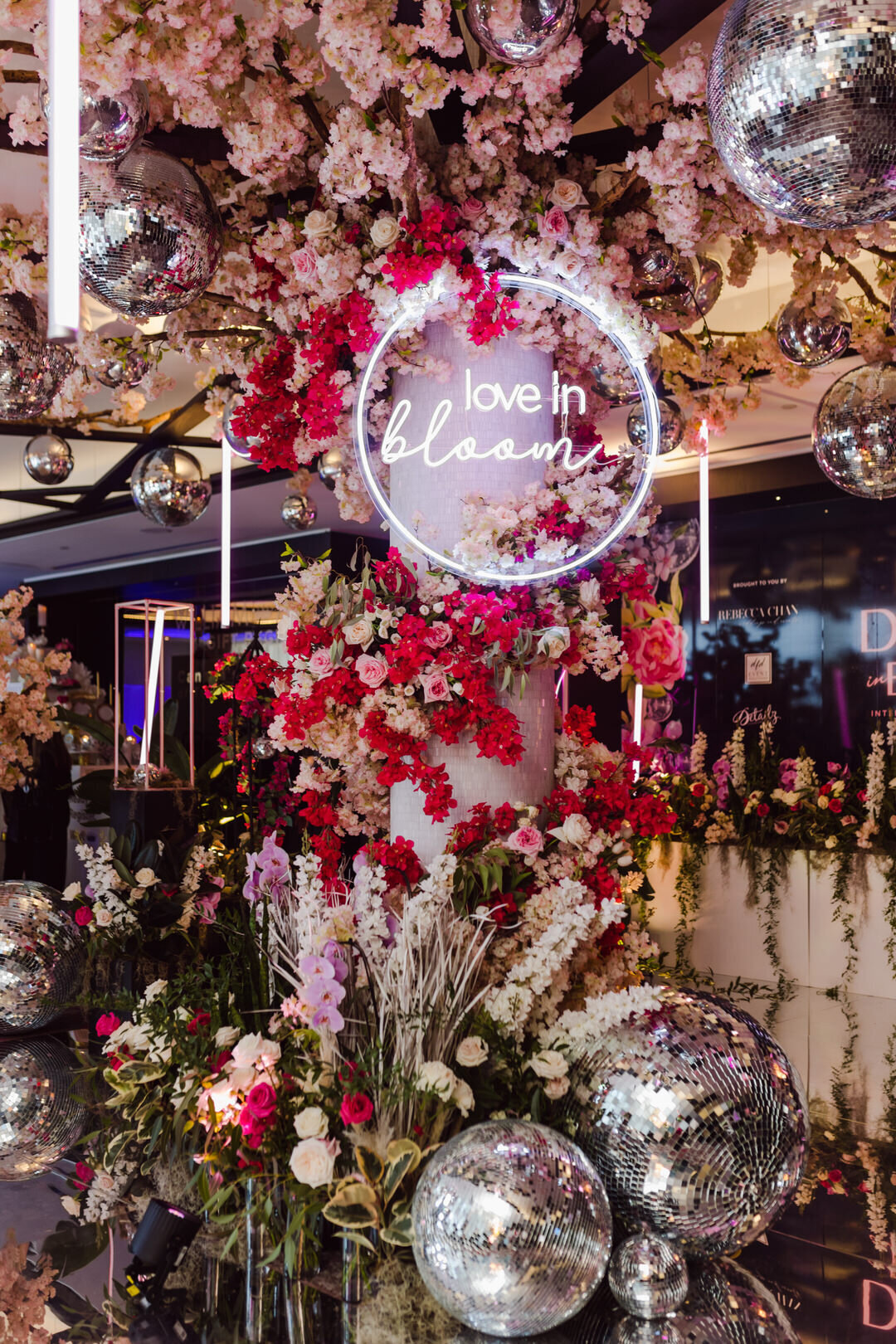 Neon Dream in Bloom Photo Experience at The 2023 WedLuxe Show Toronto photos by Purple Tree Photography18
