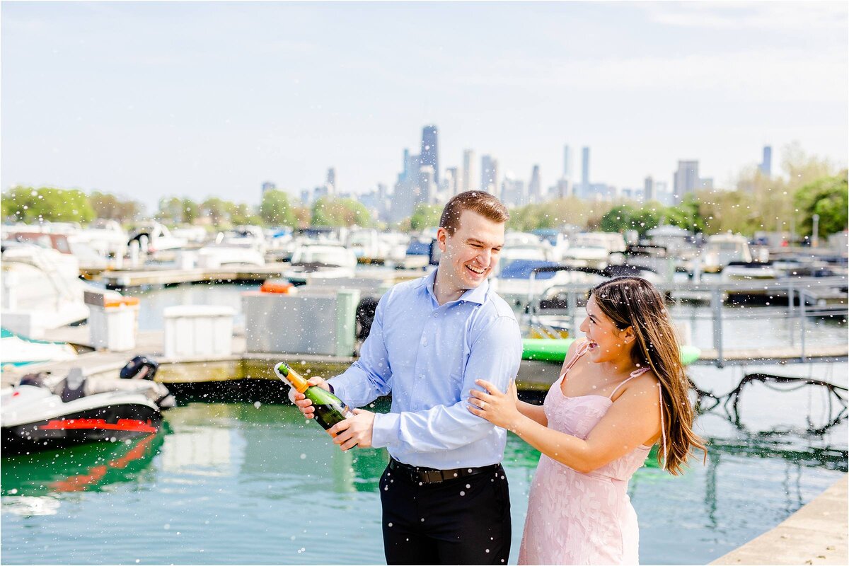 diversey-harbor-chicago-skyline-engagement-photos