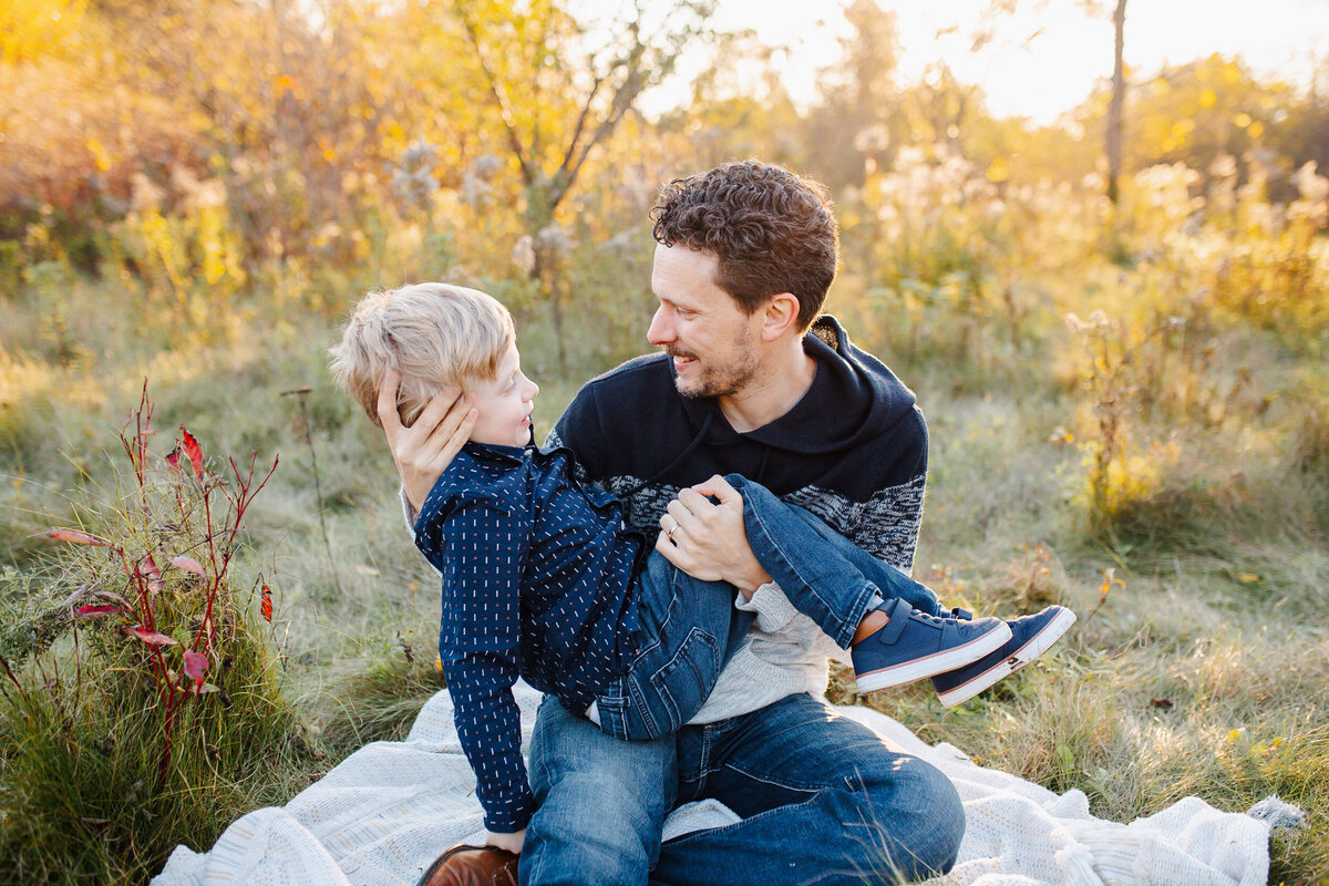 Guelph-Family-Photographer-232-353