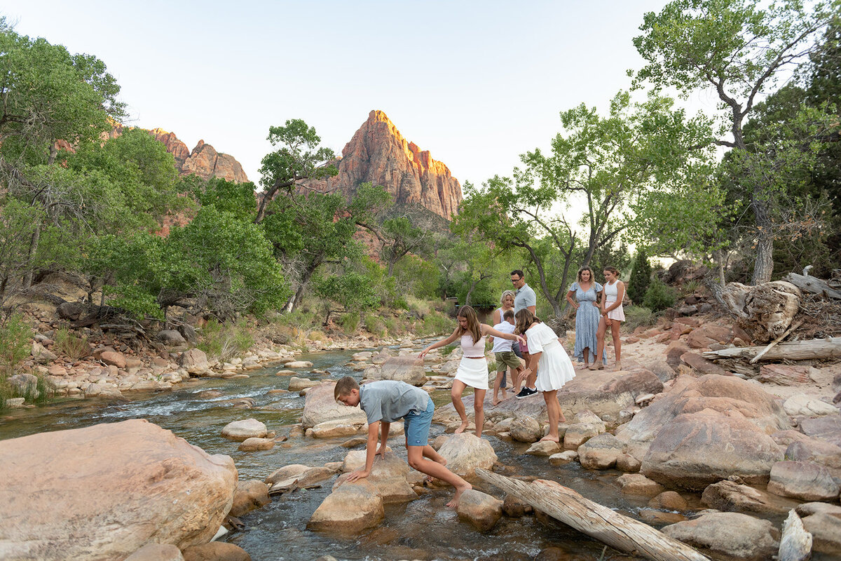 zion-national-park-same-sex-family-photographer-wild-within-us (12)