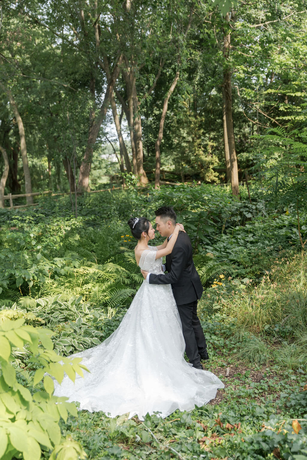 Vogue wedding photographer | Montreal Editorial wedding photographer | luxury moment photography-0036