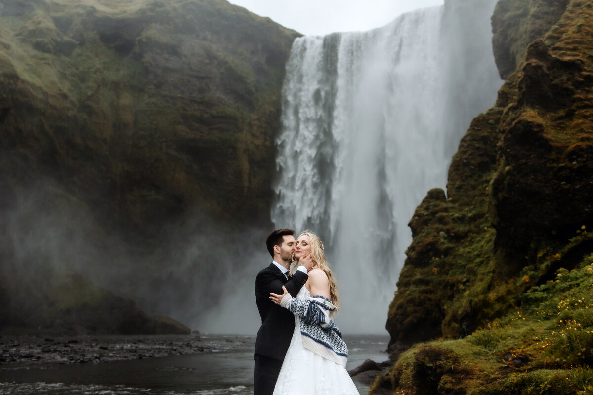Iceland elopement and wedding photographer _ 14