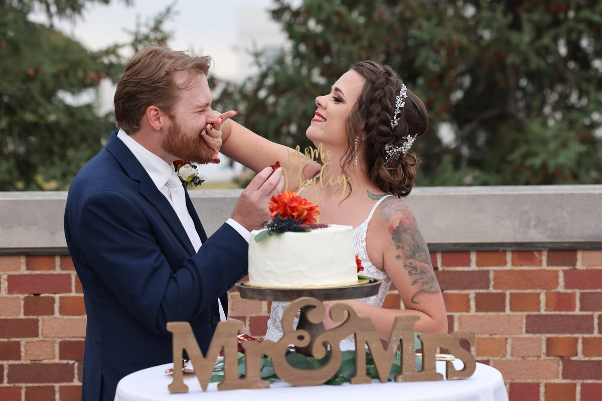 KE Wedd 1223