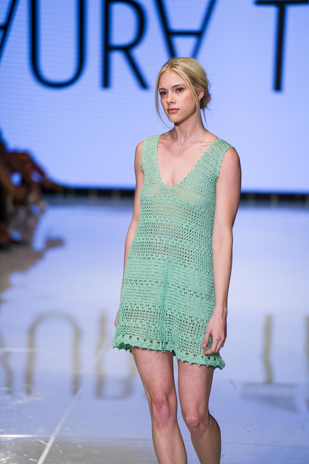 2021-10-09 - LAFW2021 - Laura Theiss - @dericmillerphoto-09771