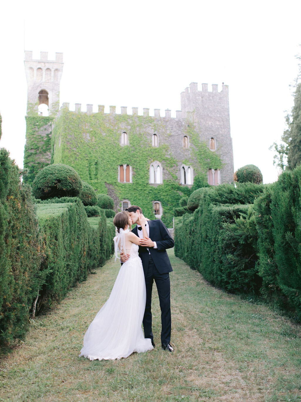 Trine_Juel_hair_and_makeupartist_wedding_Italy_Castello_Di_CelsaQuicksallPhotography_1079