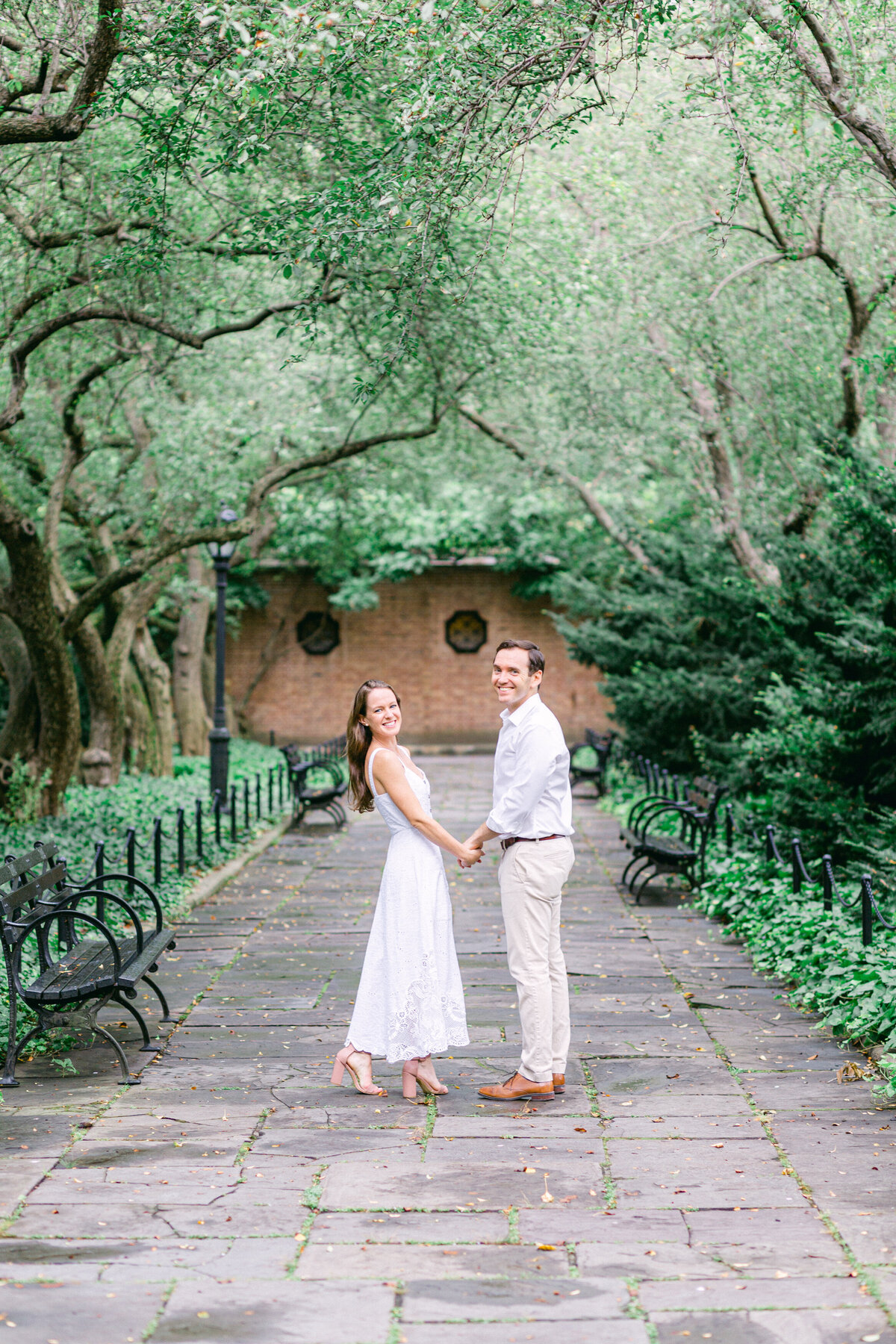 NW_romantic-summer-gardens-nyc-engagement--2