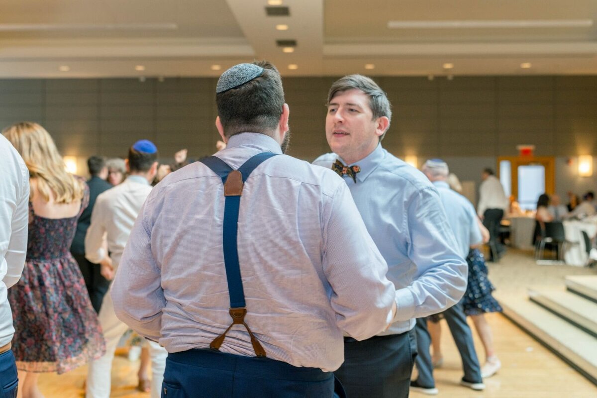 processed_ElianaMelmedPhotography_JewishWeddingPhotographer_ShulaNoah_Dancing-166