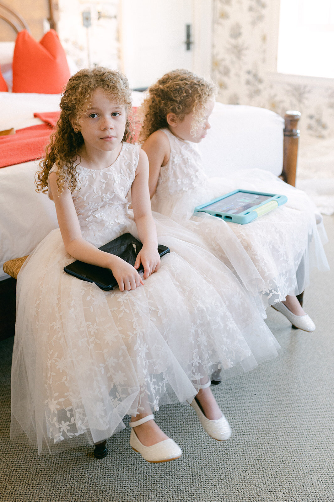 Inns Of Aurora Verve Event Co. Flower Girls Coryn Kiefer Photography - A + D Wedding -143