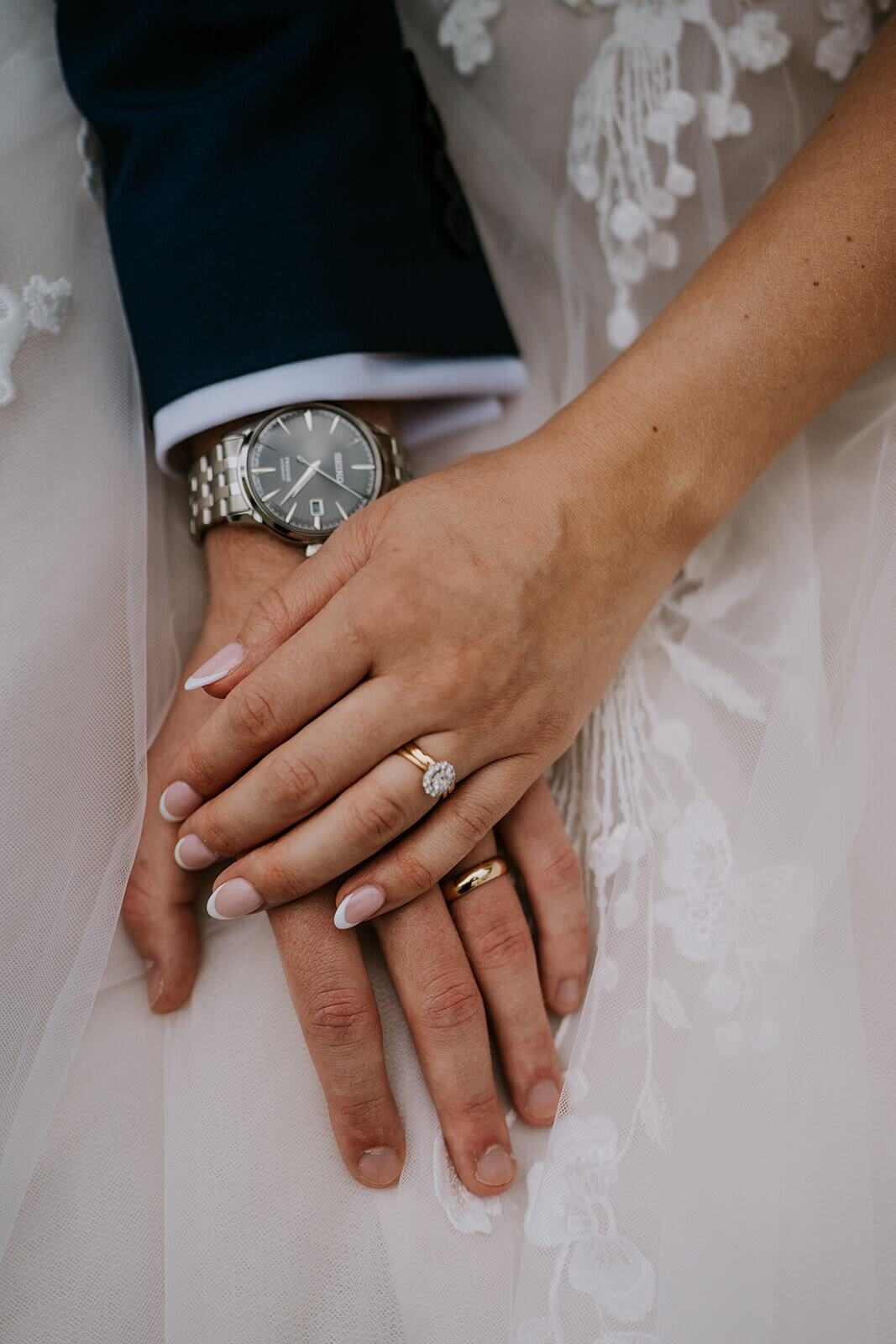 Pesh-Flowers-London-Wedding-Florist-Morden-Hall-London12