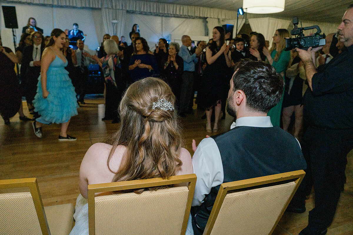 Eliana-Melmed-Photography-Chicago-LosAngeles-Jewish-WeddingPhotography-SimchaDancing-00122