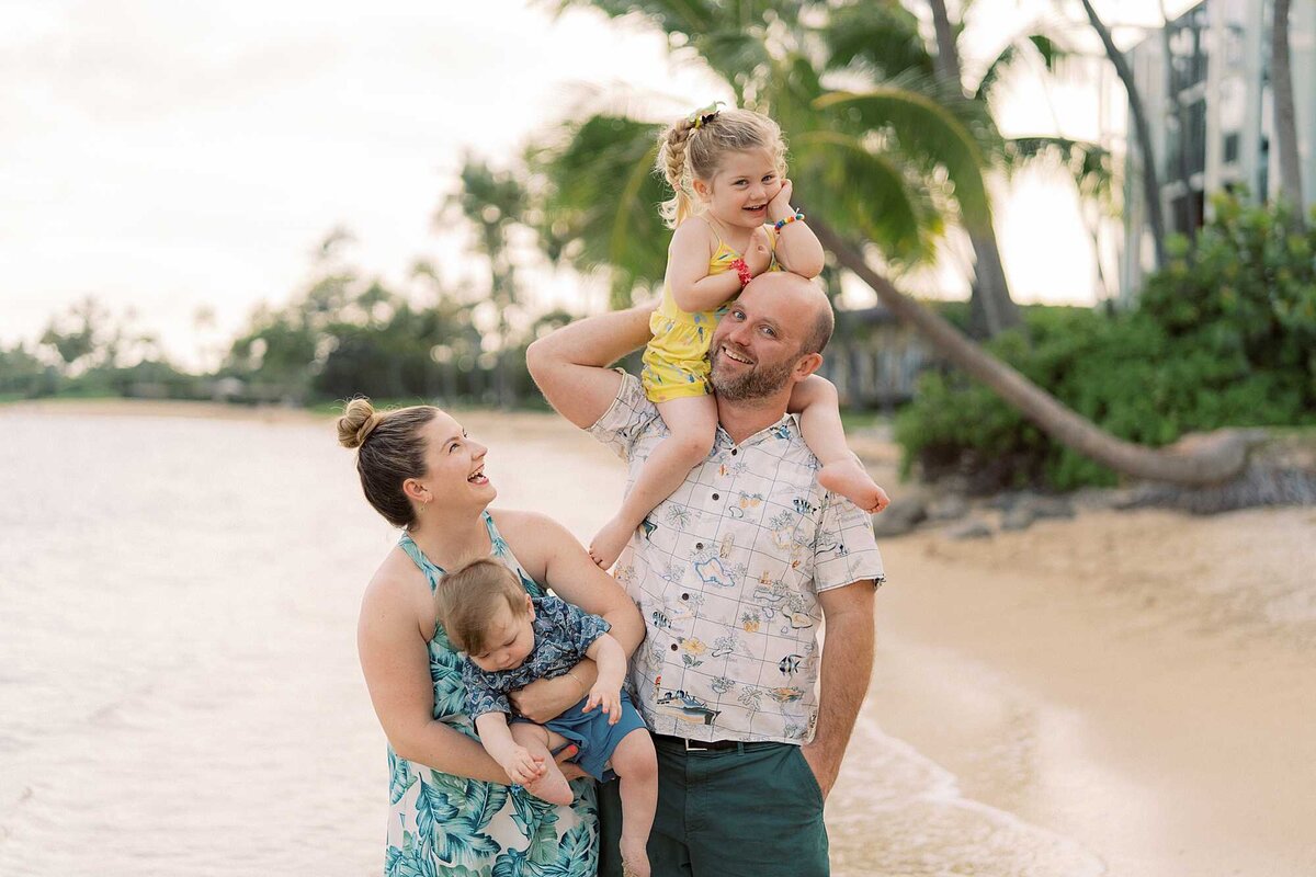 Waialae Beach Family Portrait Photographer Oahu Hawaii Bauch Family-6