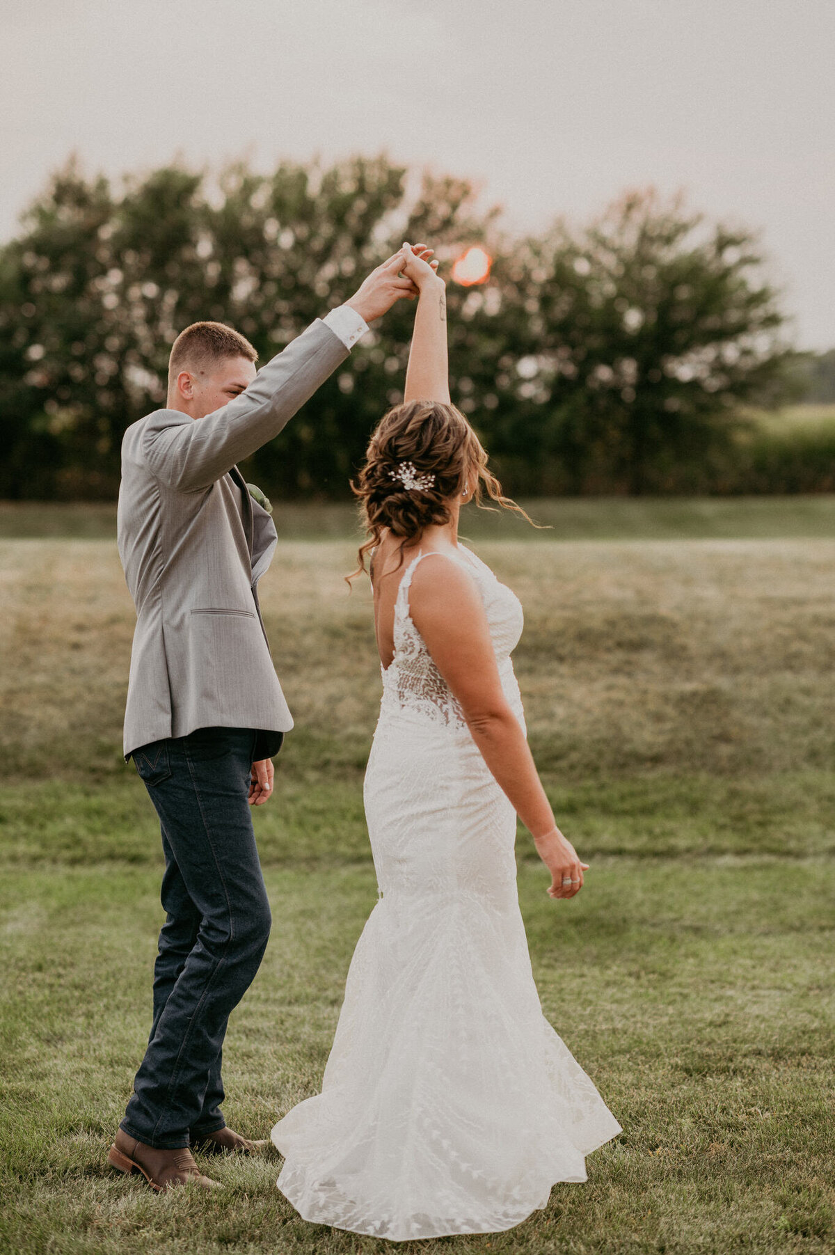 Brit Rader Photography_Bourbon Indiana The Cornerstone at Cedar Country Sage Green Summer Wedding_Jasmine + Luke-7911