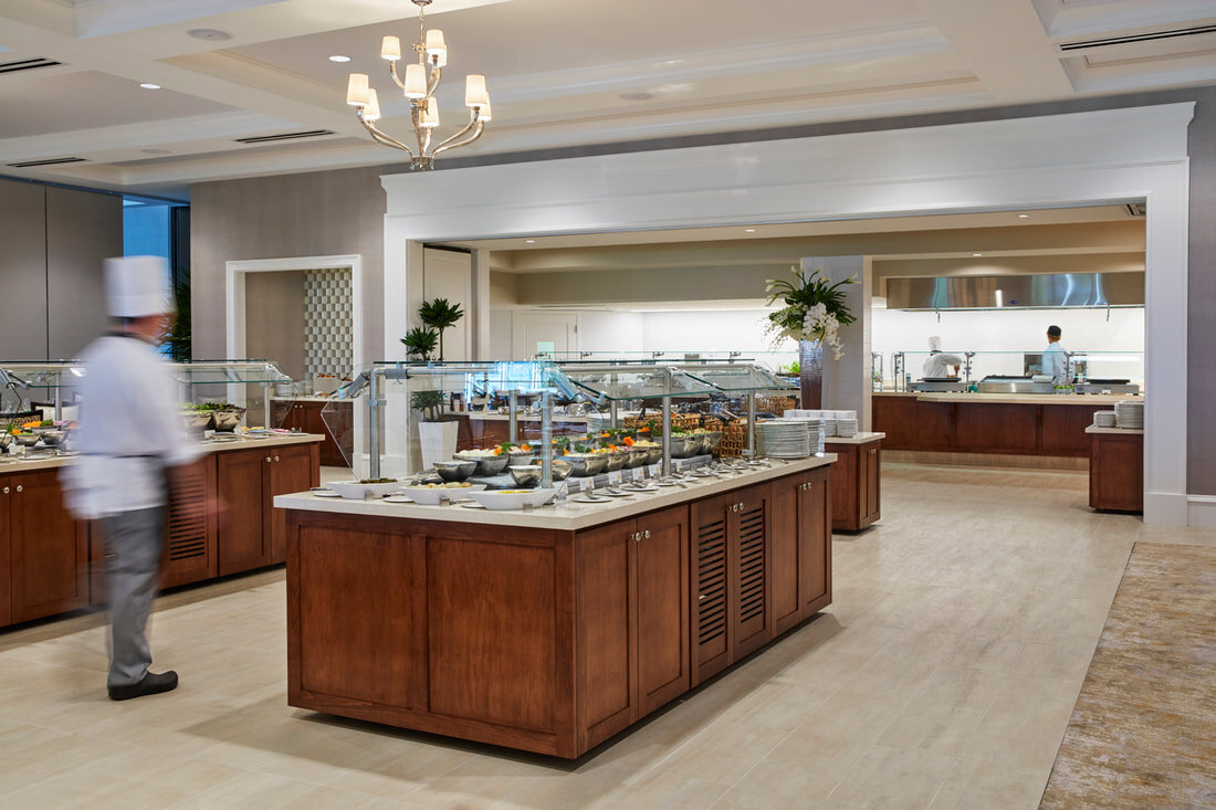 circle buffet offering at BallenIsles Country Club