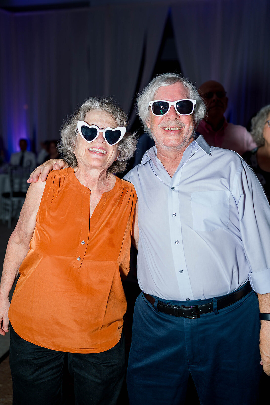 Eliana-Melmed-Photography-Chicago-LosAngeles-Jewish-WeddingPhotography-ElianaSklar-Sunglasses-00004
