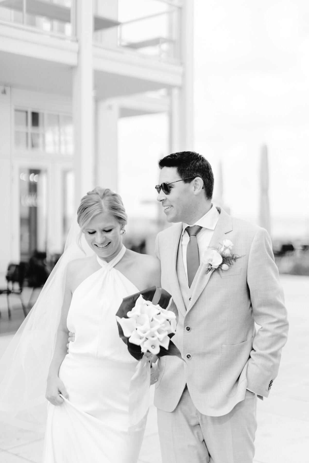 Katherine & Jean-Louis wedding - LDR Ph-411-zw Hotel de Blanke Top Beachclub Moio Strand Beach Wedding