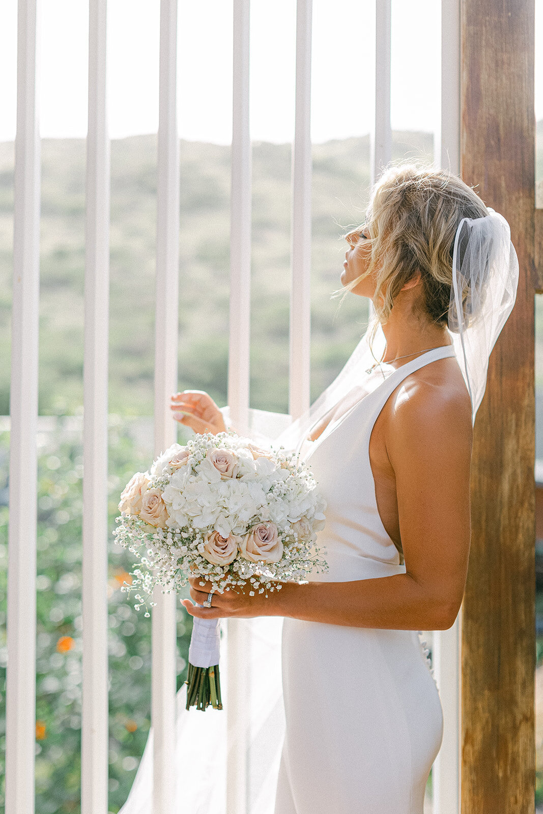 Meg Lee is a luxury Pittsburgh wedding photographer specializing in timeless, editorial, and heartfelt wedding photography for modern couples.