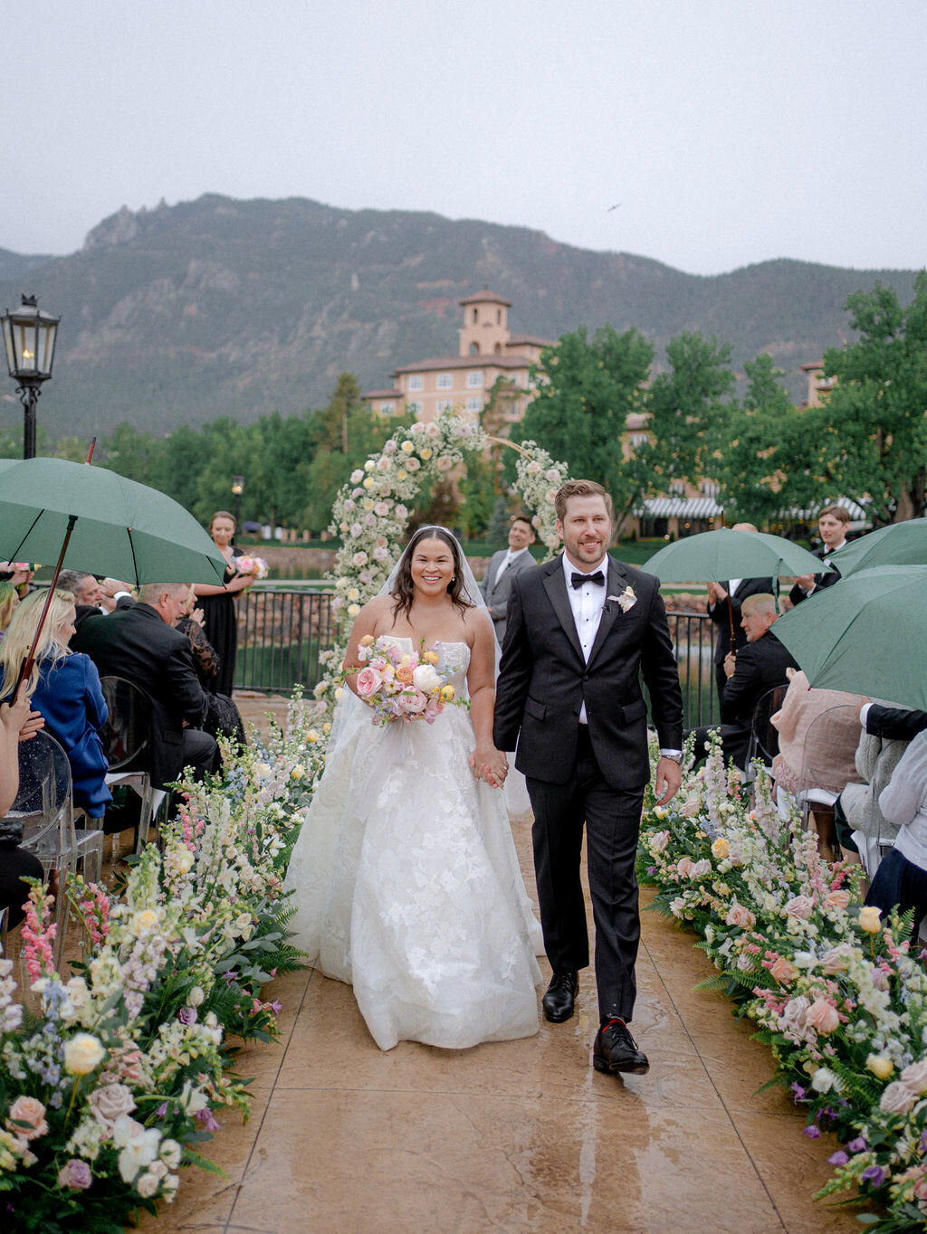 Colorado-mountain-wedding-broadmoor5625