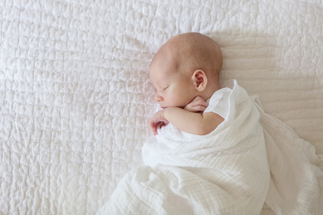 St_Louis_baby_newborn_photographer_home_lifestyle_L_Photographie52