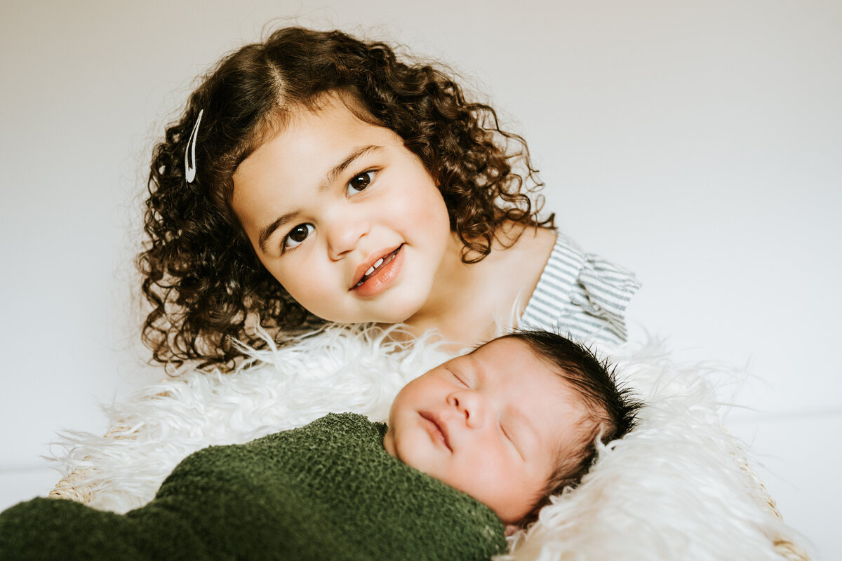 Pittsburhgh Newborn Photographer--Newborn Website Update-15