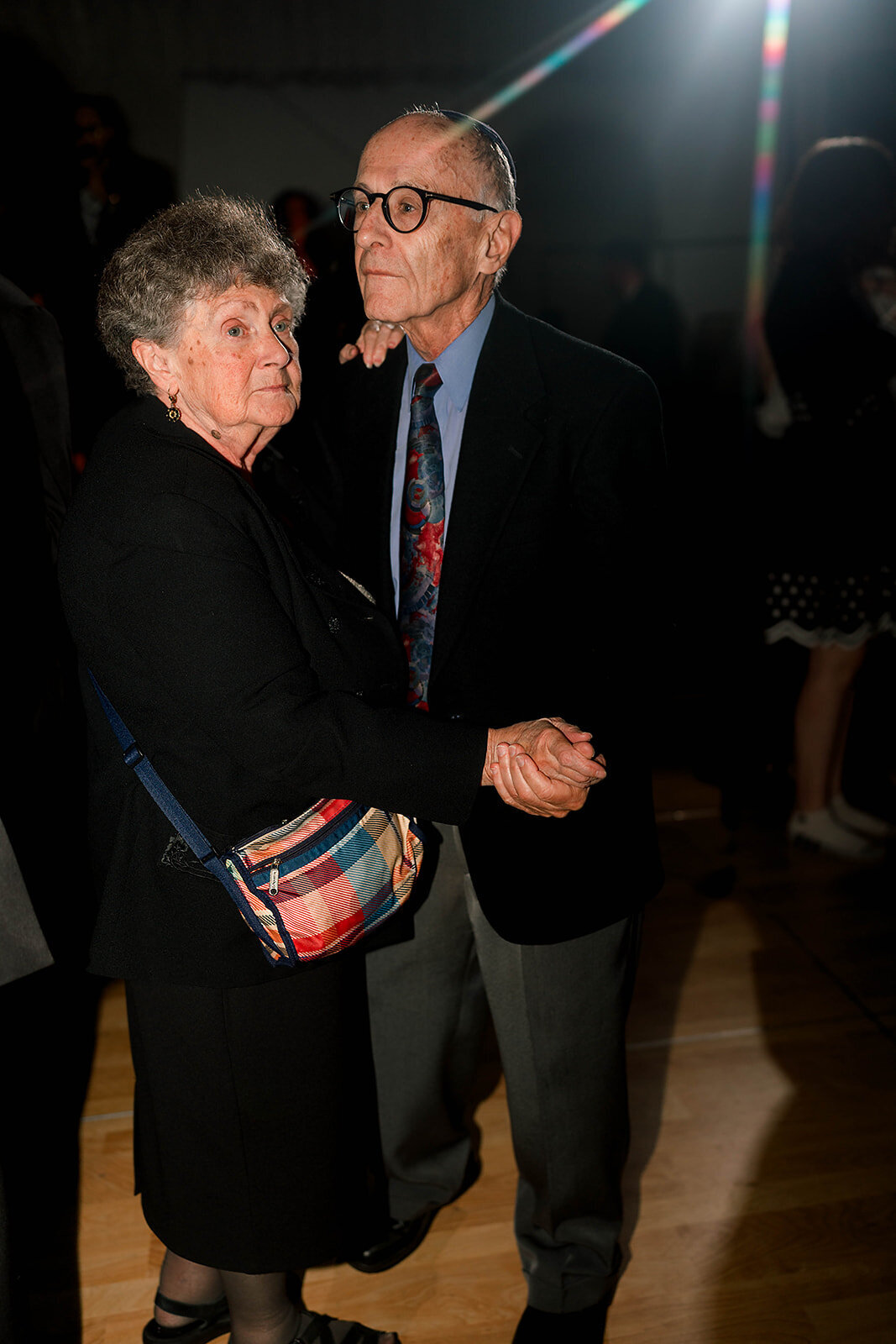 Eliana-Melmed-Photography-Chicago-LosAngeles-Jewish-WeddingPhotography-Dancefloor-00140