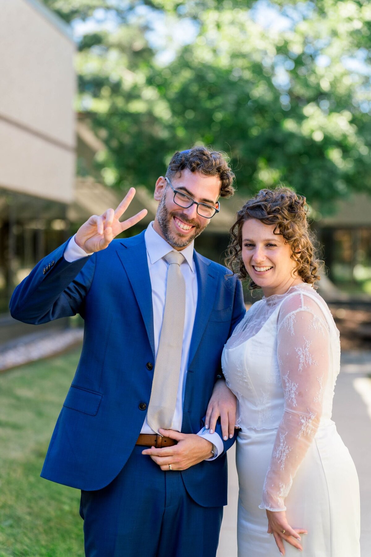 Eliana-Melmed-Photography-Chicago-LosAngeles-Jewish-WeddingPhotography-ShulaNoah-CouplesPortraits-00067