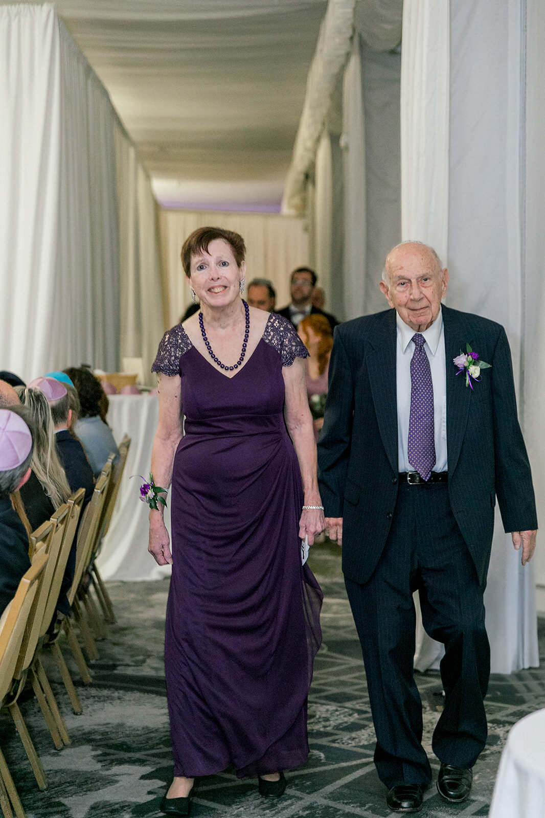 Eliana-Melmed-Photography-Chicago-LosAngeles-Jewish-WeddingPhotography-Chuppah-00026
