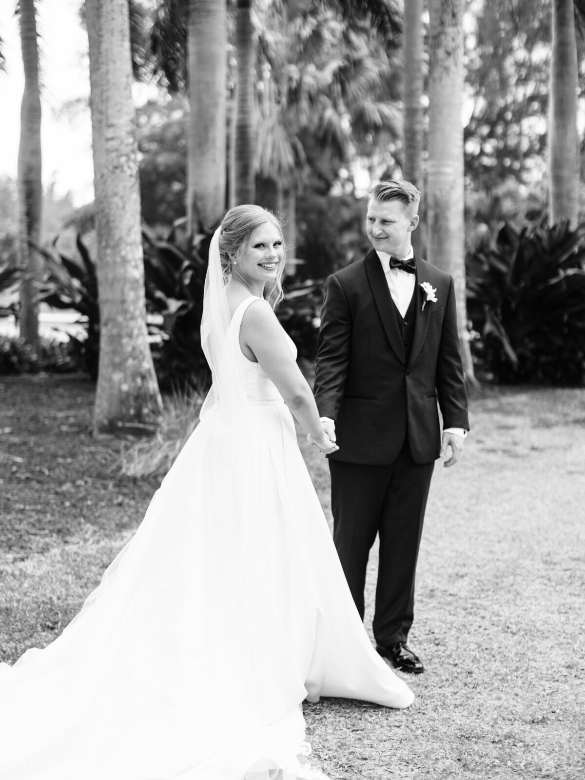 resort-at-longboat-key-club-wedding-caroline-and-drew-by-jake-ford-photography-sarasota-wedding-photographer - 041