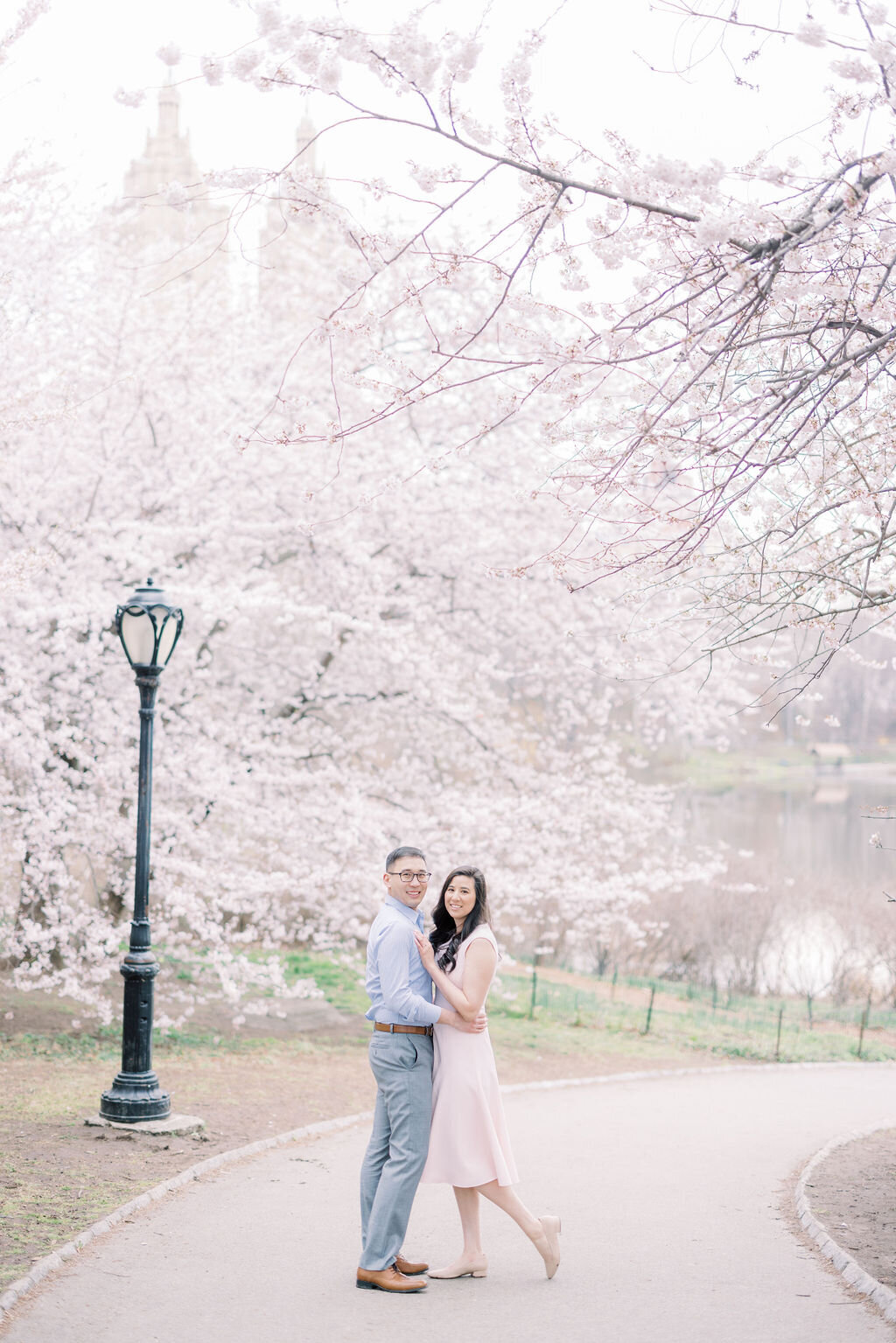 Central Park Cherry Blossom Engagement session 1055