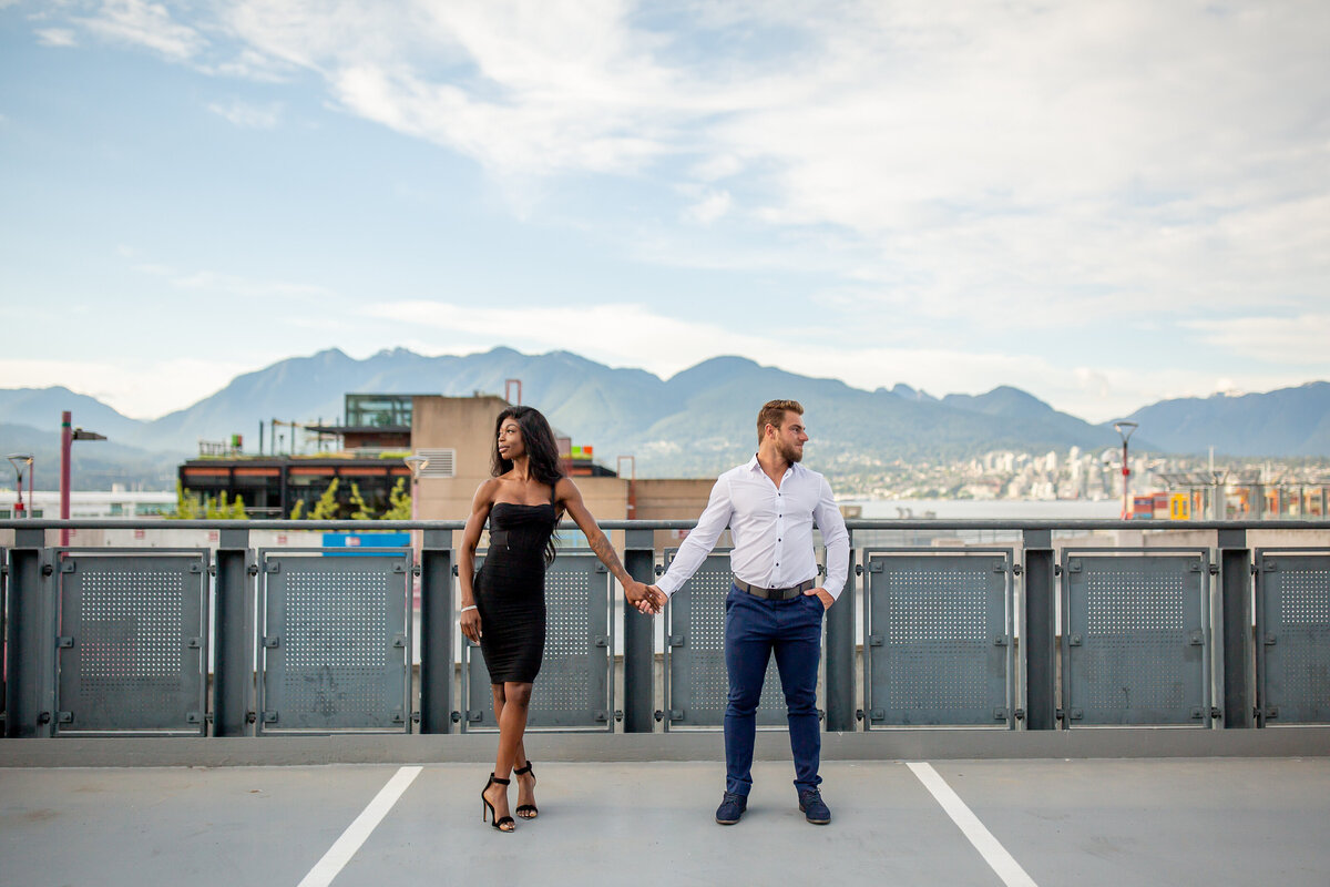 downtown-vancouver-engagement-session-1