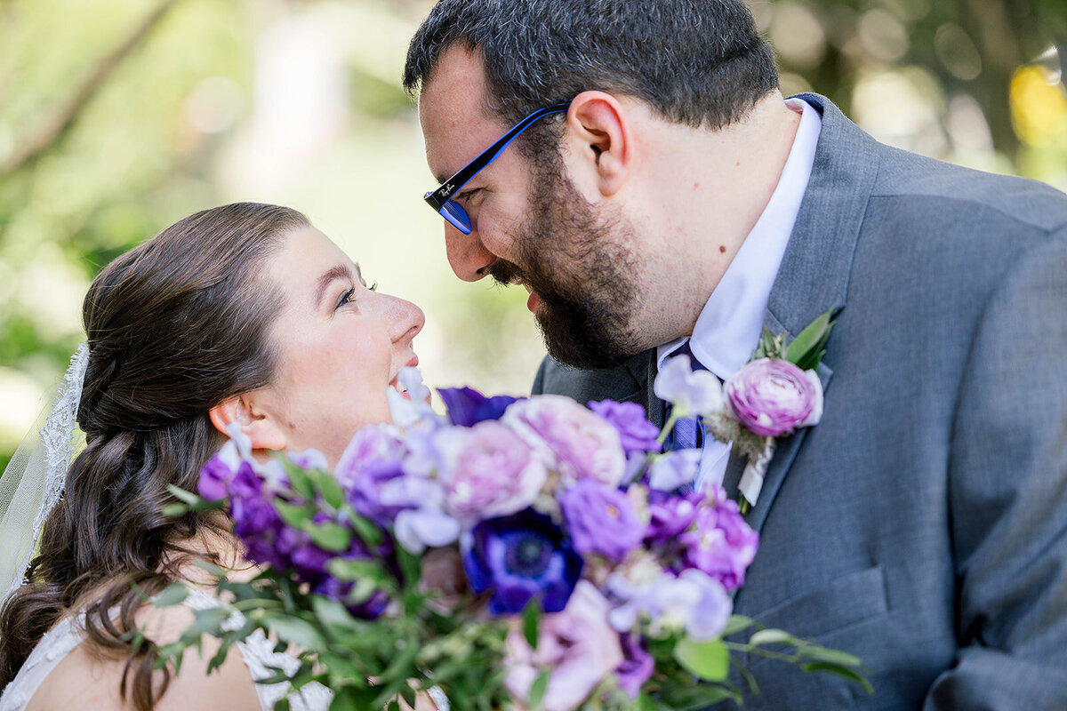 Eliana-Melmed-Photography-Chicago-LosAngeles-Jewish-WeddingPhotography-ElianaSklar-FirstLook-00157