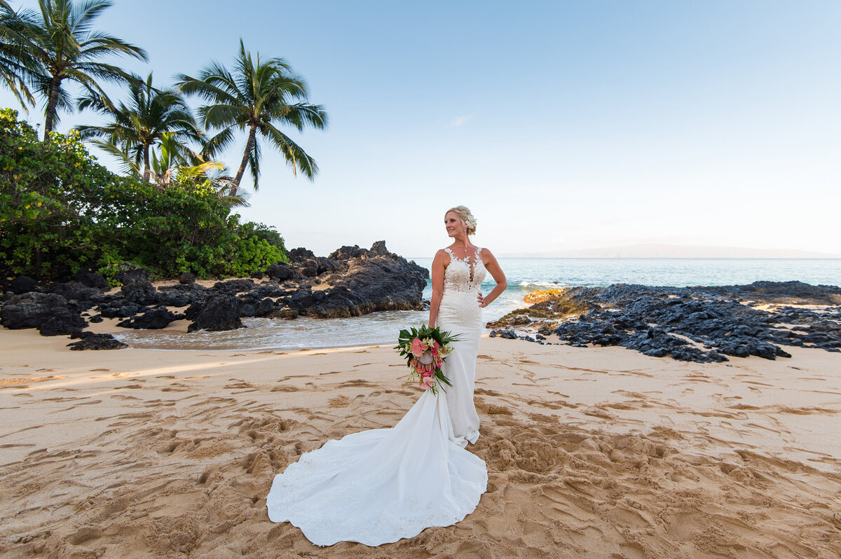 0119 - Fiegel - Amanda and Jon - Makena Cove Maui Wedding